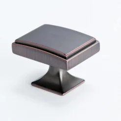 Berenson Hearthstone Knob