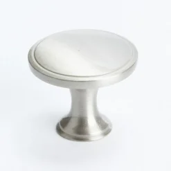 Berenson Oasis Knob