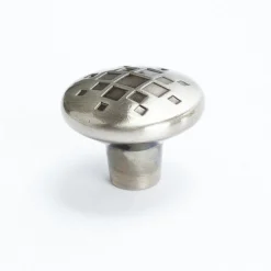 Berenson Overture Knob