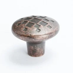 Berenson Overture Knob