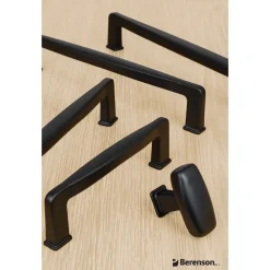 Berenson Subtle Surge 1-9/16 Inches Long Knob