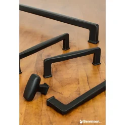 Berenson Subtle Surge 1-9/16 Inches Long Knob