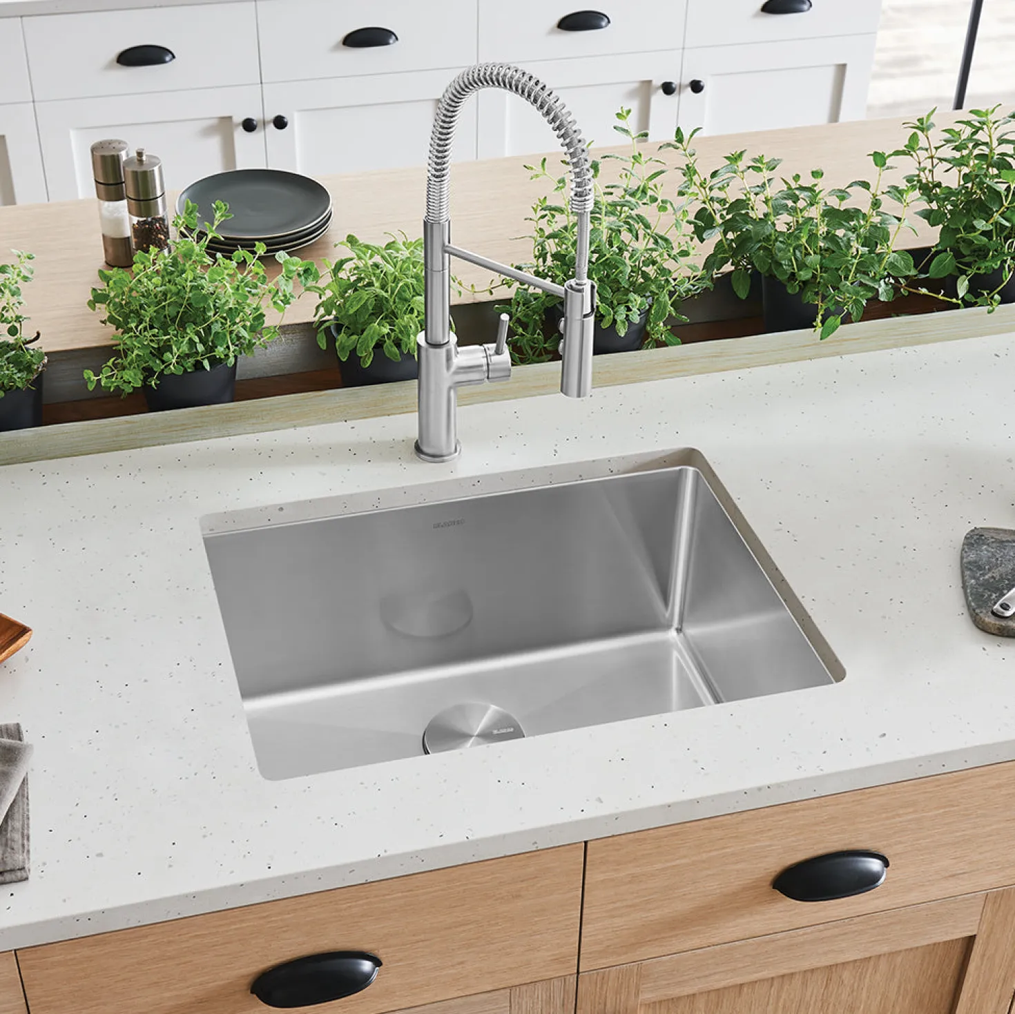 BLANCO Cuvee R15 25" Undermount Stainless Single Bowl Kitchen Sink