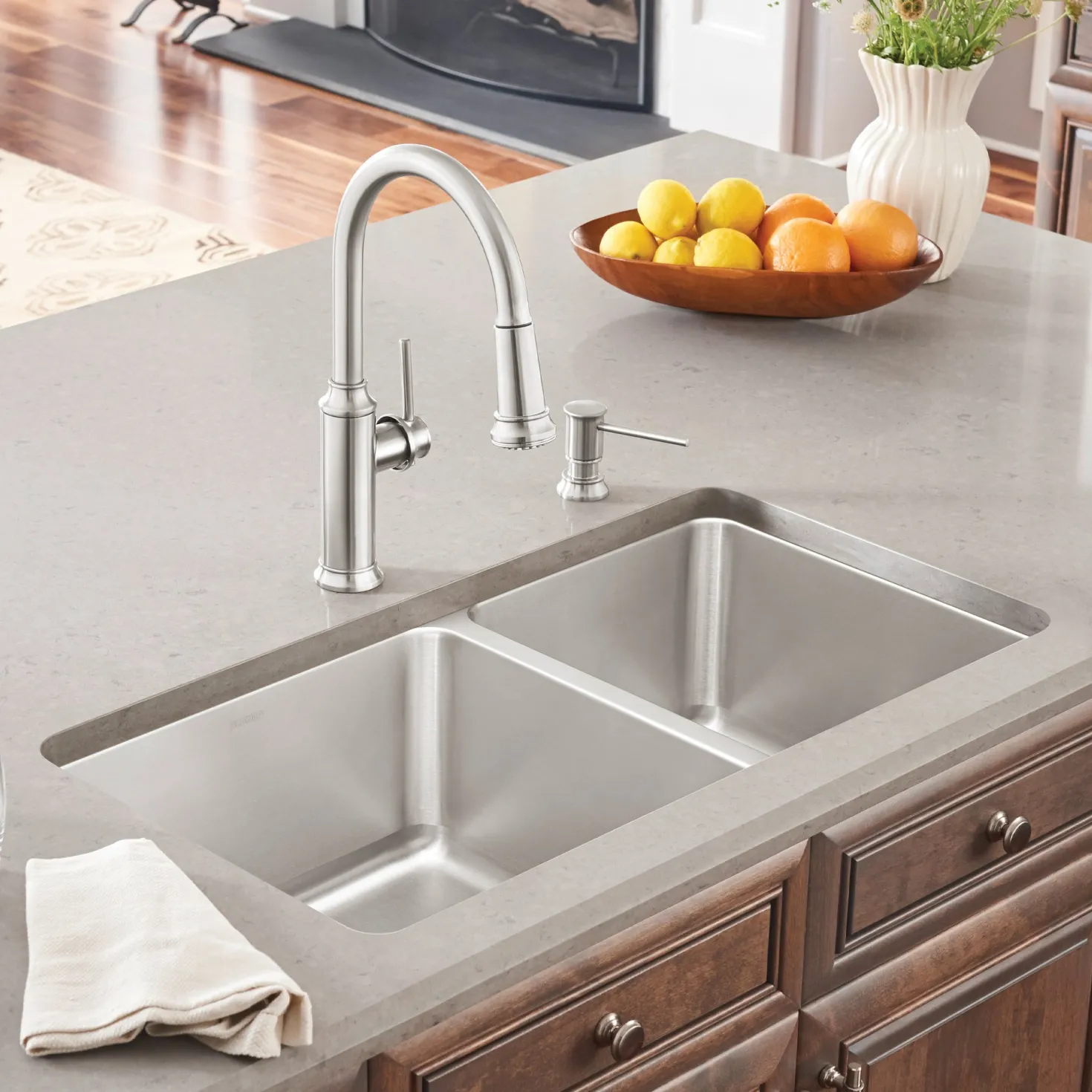 BLANCO Formera 33" 60/40 Double Bowl Undermount Kitchen Sink