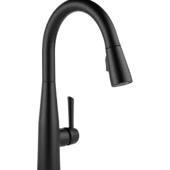 Delta Essa Single Handle Pull-Down Kitchen Faucet