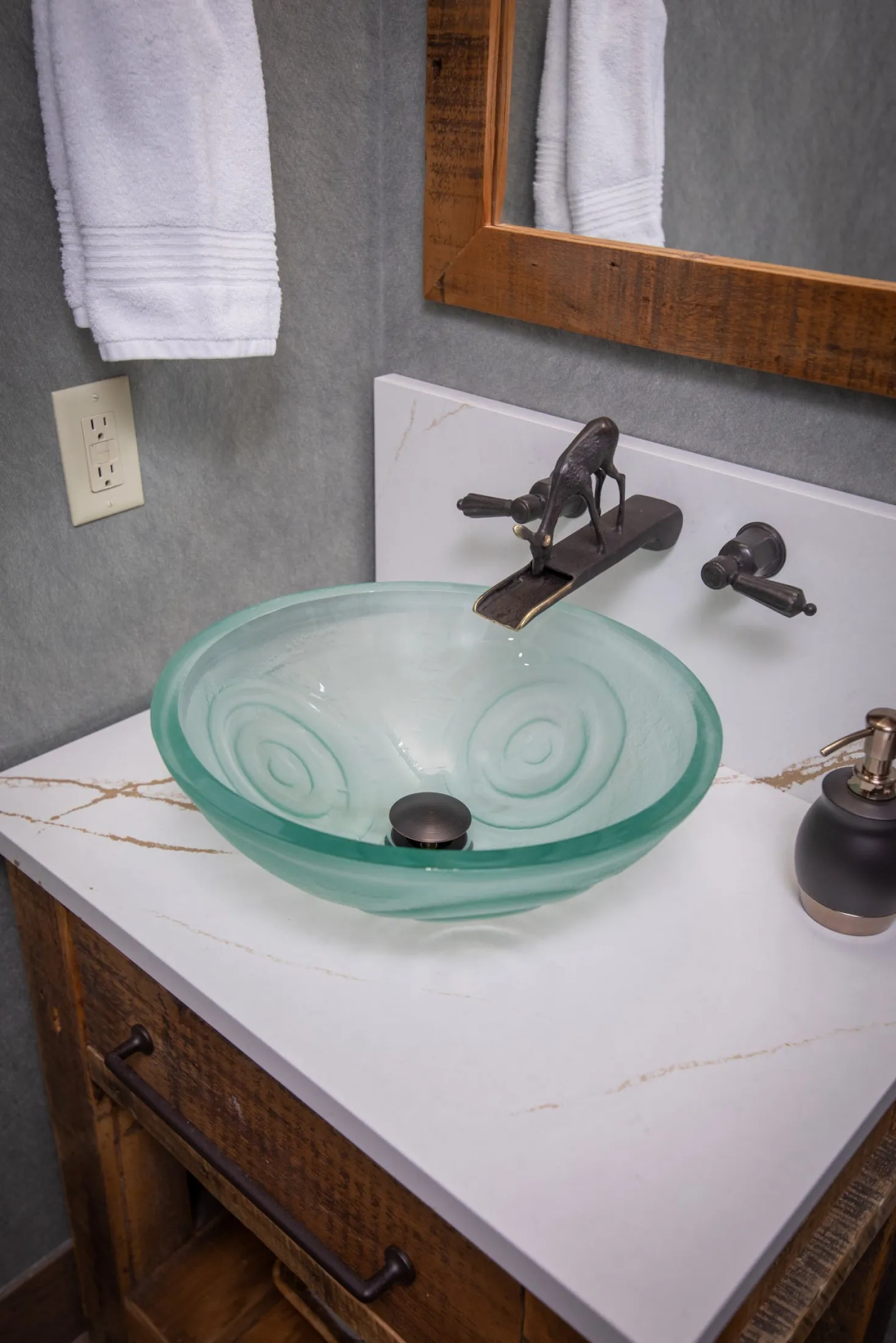 Eden Bath Clear Swirls Glass Vessel Sink
