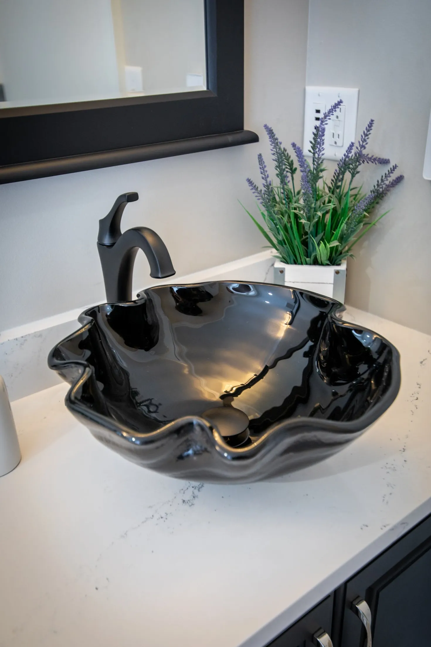 Eden Bath Midnight Wave Glass Vessel Sink