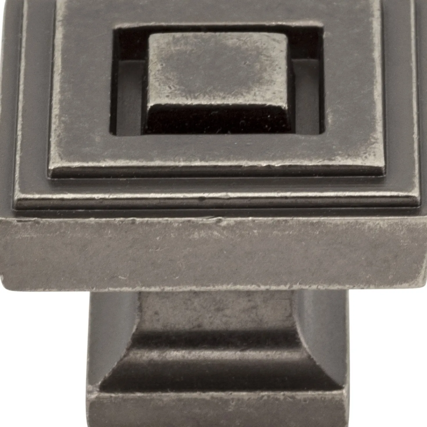 Jeffrey Alexander Delmar Cabinet Knob