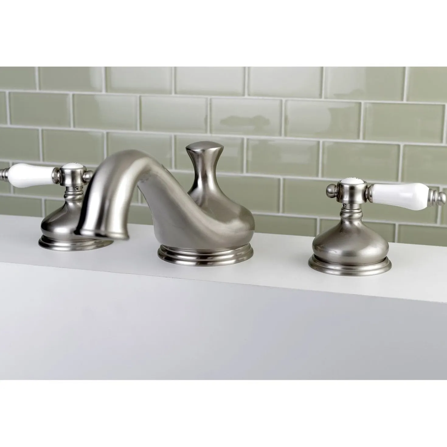 Kingston Brass Bel-Air Deck Mount Roman Tub Filler with Lever Handle