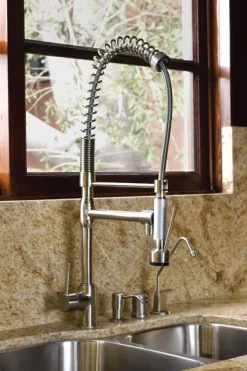 Kingston Brass Concord Cusinxel Single Handle Pull-Down Kitchen Faucet