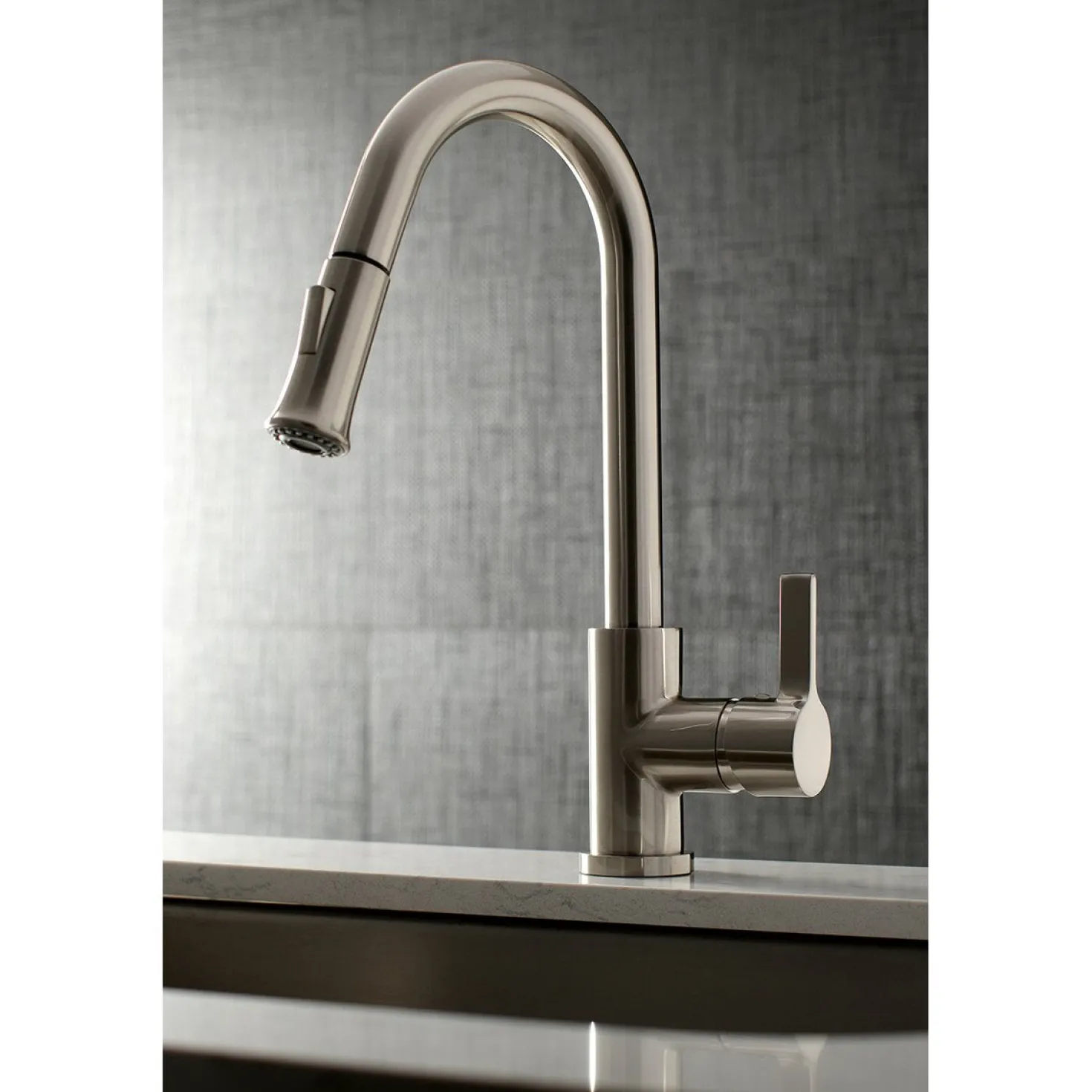 Kingston Brass Continental Gourmetier Single-Handle Pull-Down Kitchen Faucet