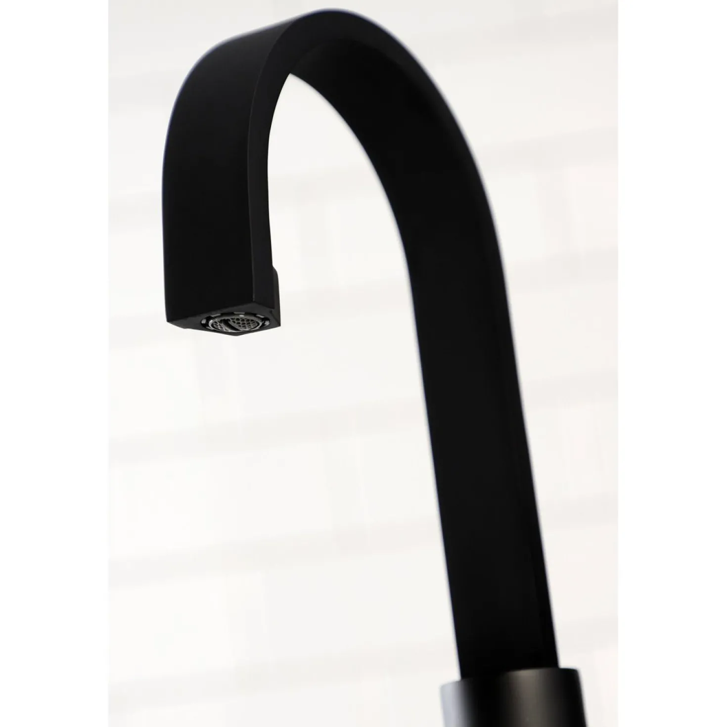 Kingston Brass Continental One-Handle 1-Hole Deck Mounted Bar Faucet