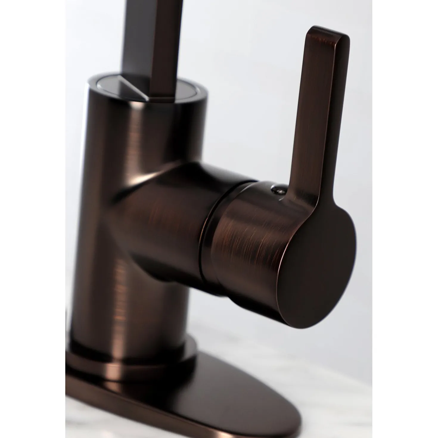 Kingston Brass Continental One-Handle 1-Hole Deck Mounted Bar Faucet