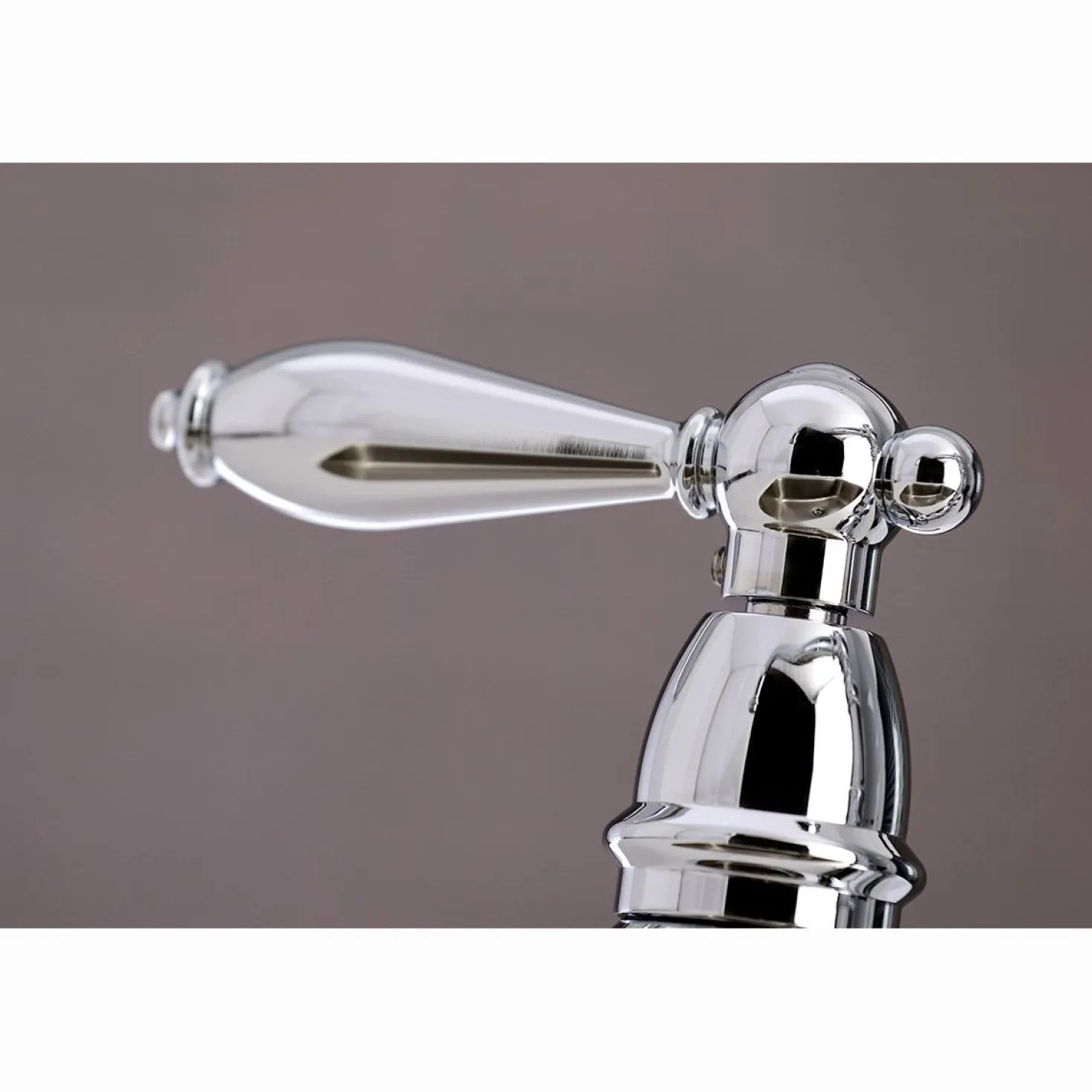 Kingston Brass English Country Kitchen Faucet with Side Sprayer