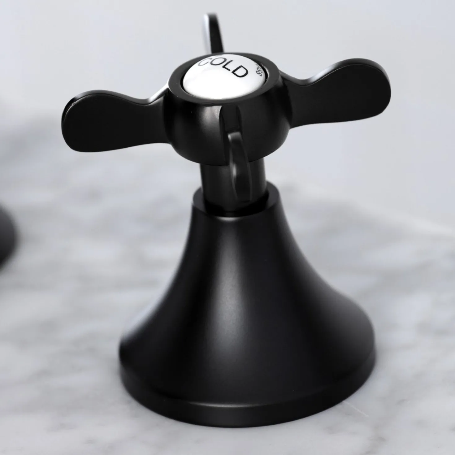 Kingston Brass Essex 8-Inch Widespread Bathroom Faucet