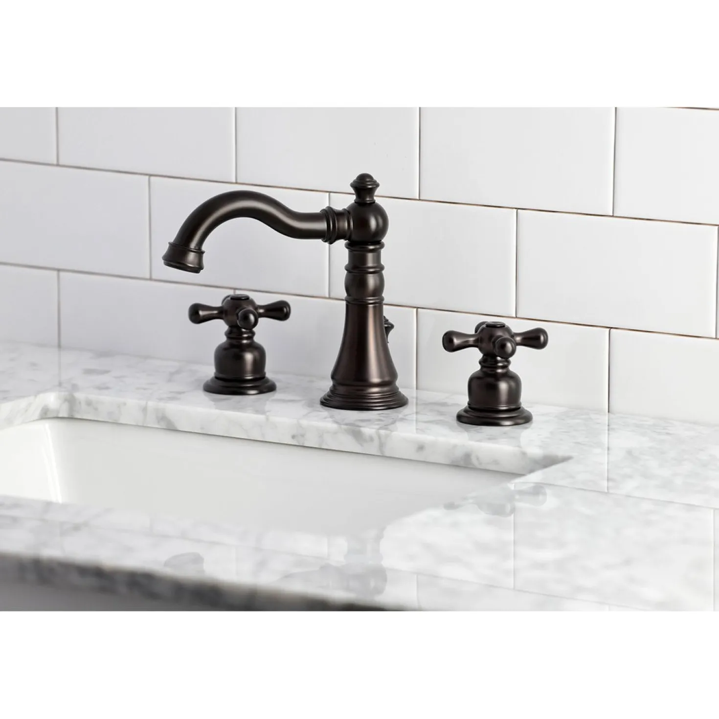 Kingston Brass Fauceture American Classic 8" Widespread Bathroom Faucet