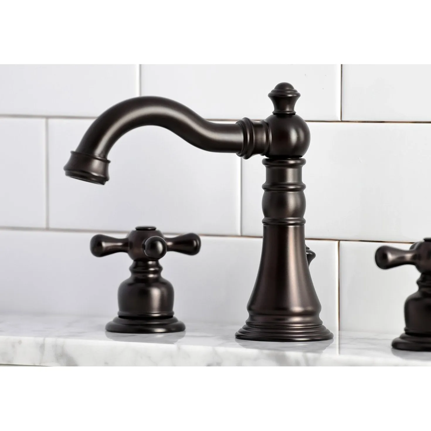 Kingston Brass Fauceture American Classic 8" Widespread Bathroom Faucet