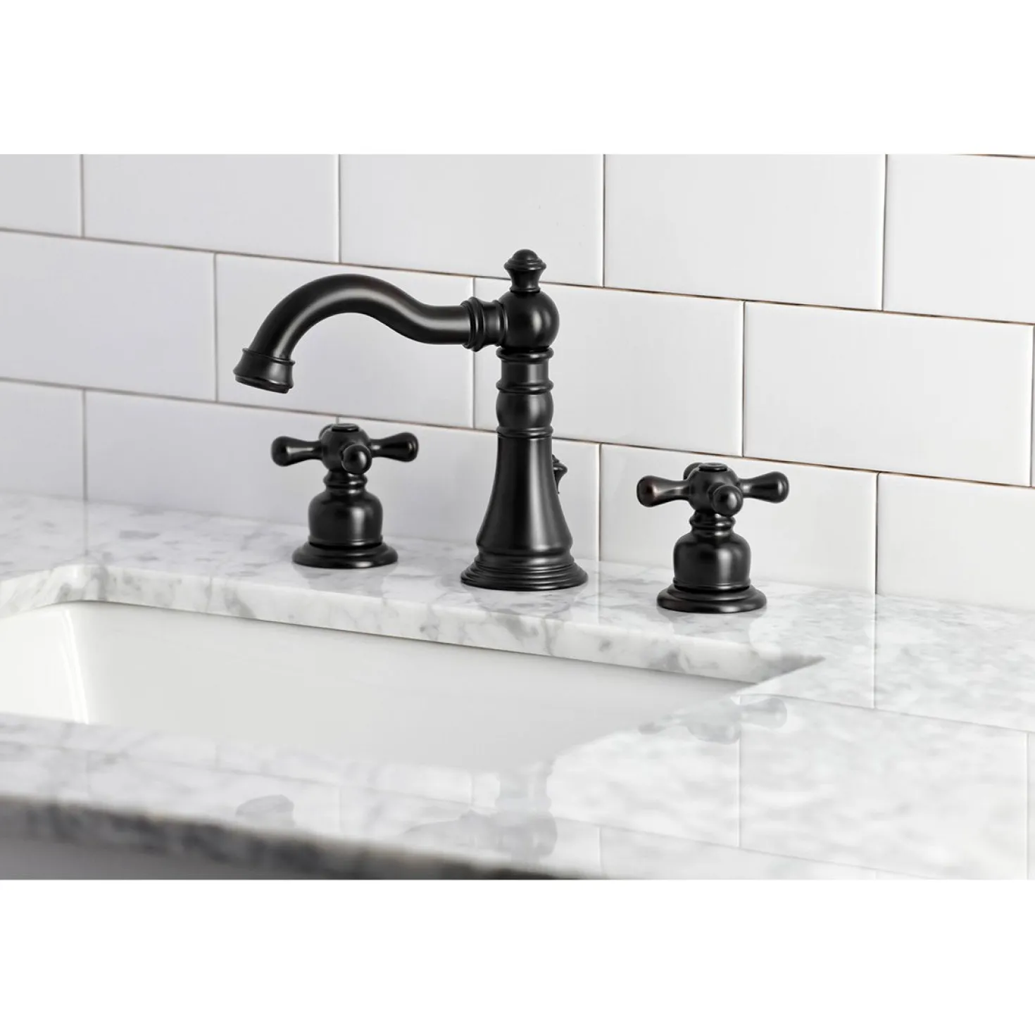 Kingston Brass Fauceture American Classic 8" Widespread Bathroom Faucet