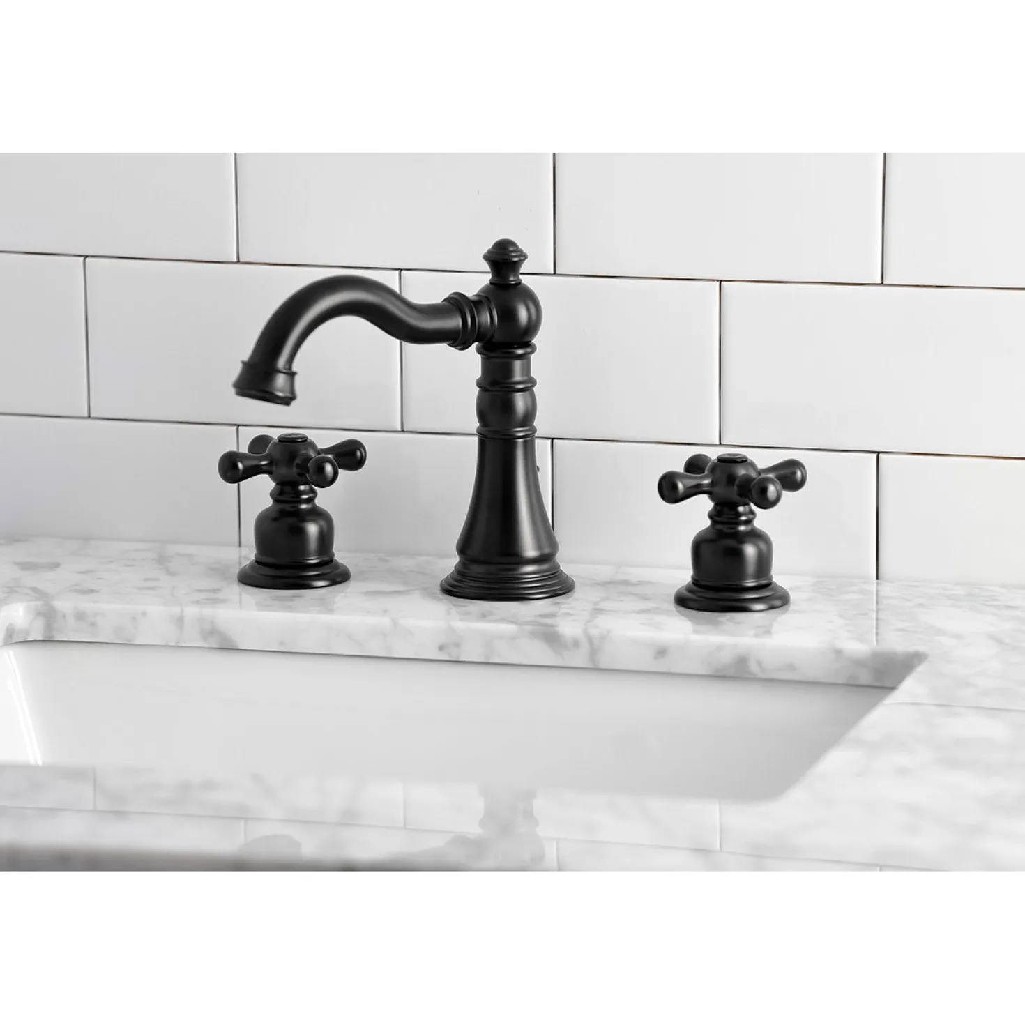Kingston Brass Fauceture American Classic 8" Widespread Bathroom Faucet