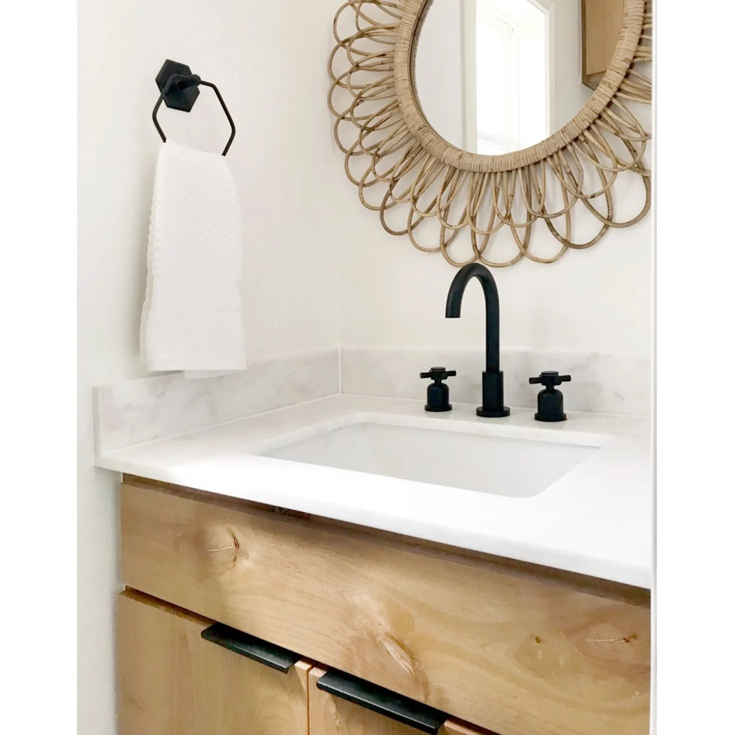 Kingston Brass Fauceture Concord Widespread Cross-Handle Bathroom Faucet