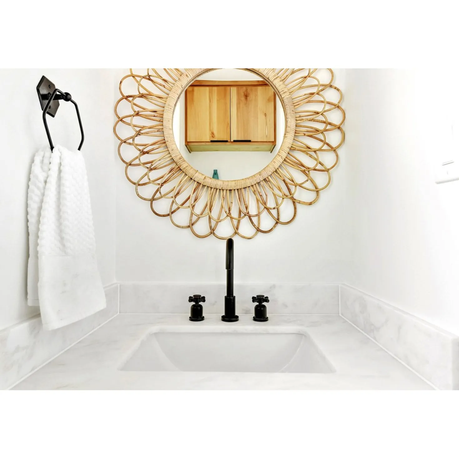 Kingston Brass Fauceture Concord Widespread Cross-Handle Bathroom Faucet