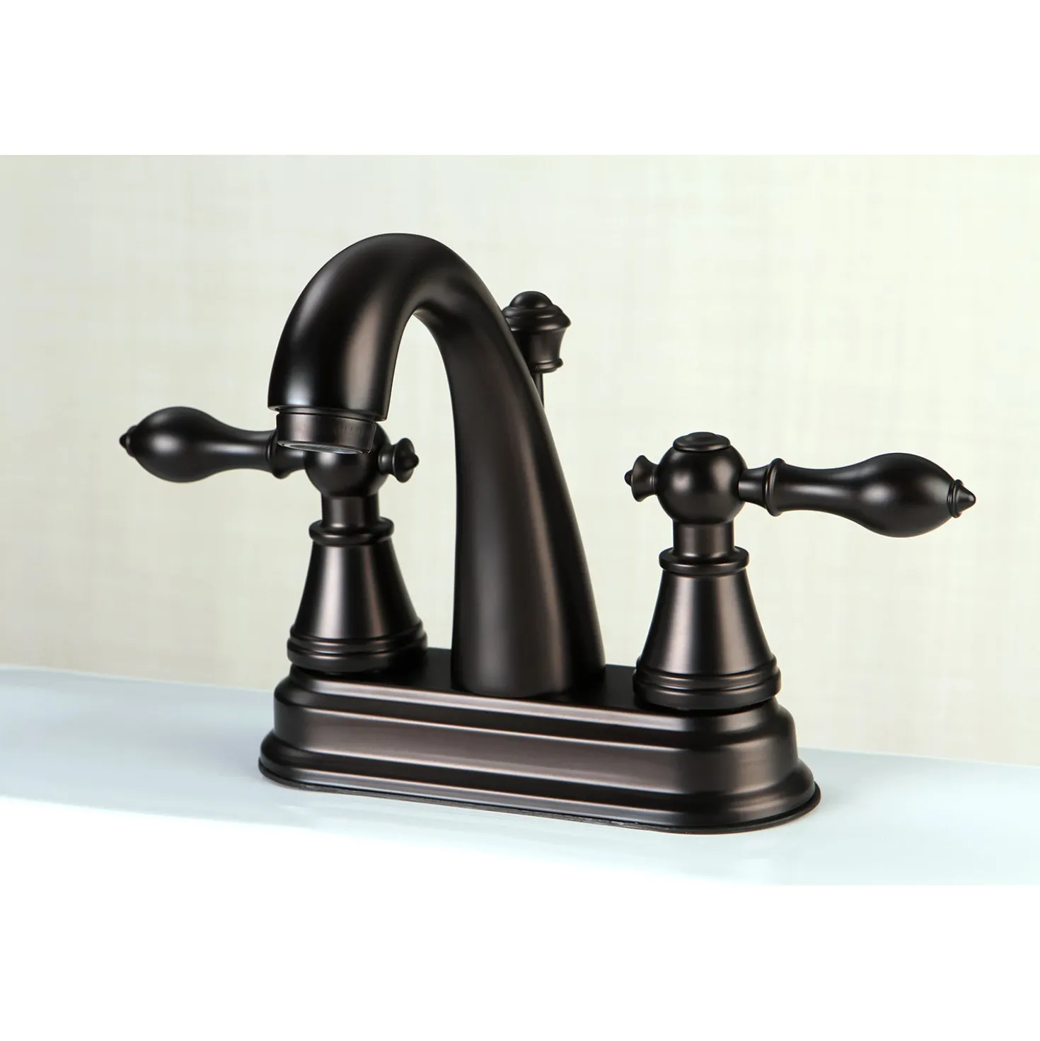 Kingston Brass Fauceture English Classic 4" Centerset Lavatory Faucet