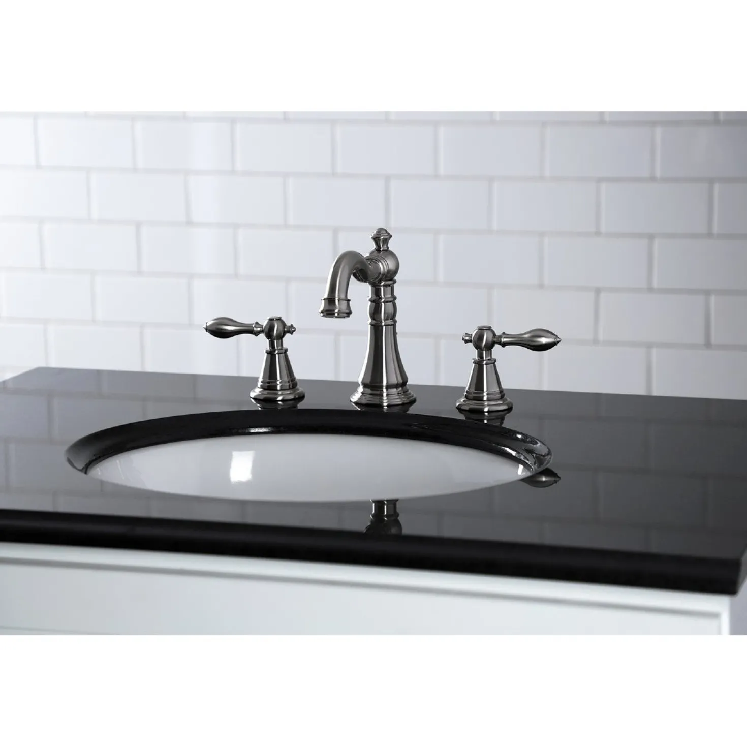 Kingston Brass Fauceture English Classic Widespread Bathroom Faucet