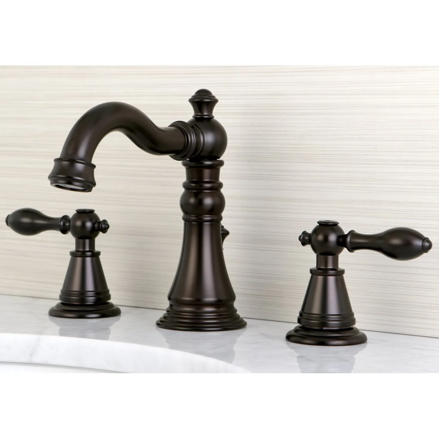 Kingston Brass Fauceture English Classic Widespread Bathroom Faucet