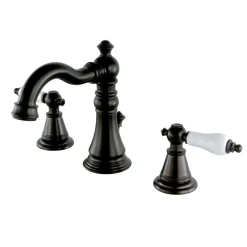 Kingston Brass Fauceture English Classic 3-Hole Widespread Bathroom Faucet