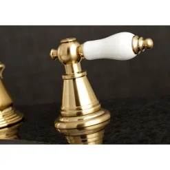 Kingston Brass Fauceture English Classic 3-Hole Widespread Bathroom Faucet