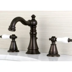 Kingston Brass Fauceture English Classic 3-Hole Widespread Bathroom Faucet