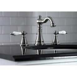 Kingston Brass Fauceture English Classic 3-Hole Widespread Bathroom Faucet