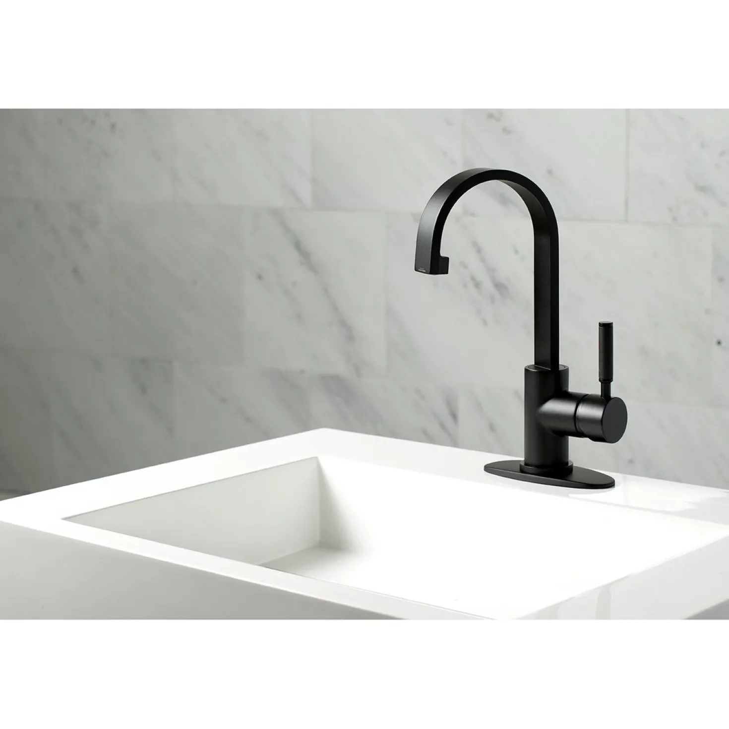 Kingston Brass Fauceture Kaiser Single-Handle Bathroom Faucet with Drain