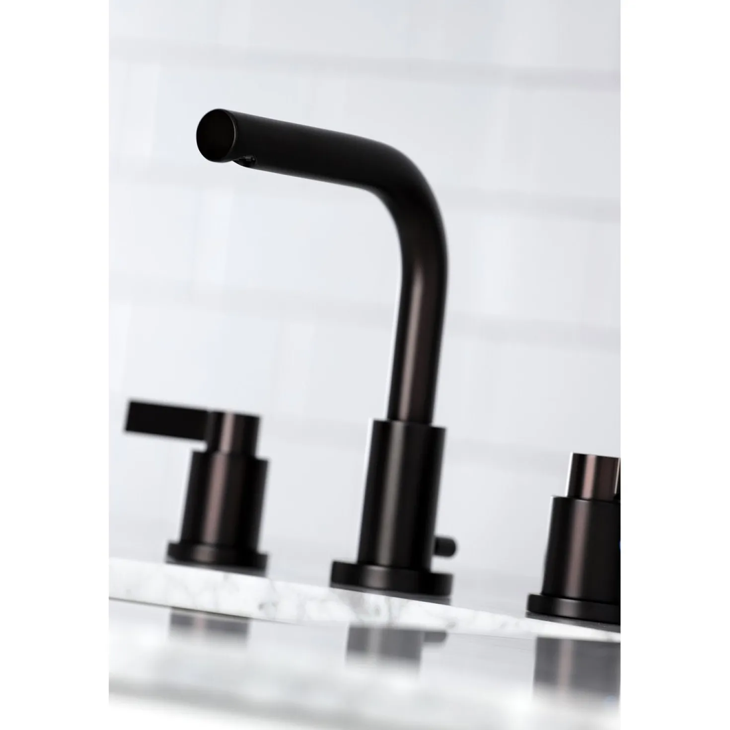 Kingston Brass Fauceture NuvoFusion 8-Inch Widespread Bathroom Faucet