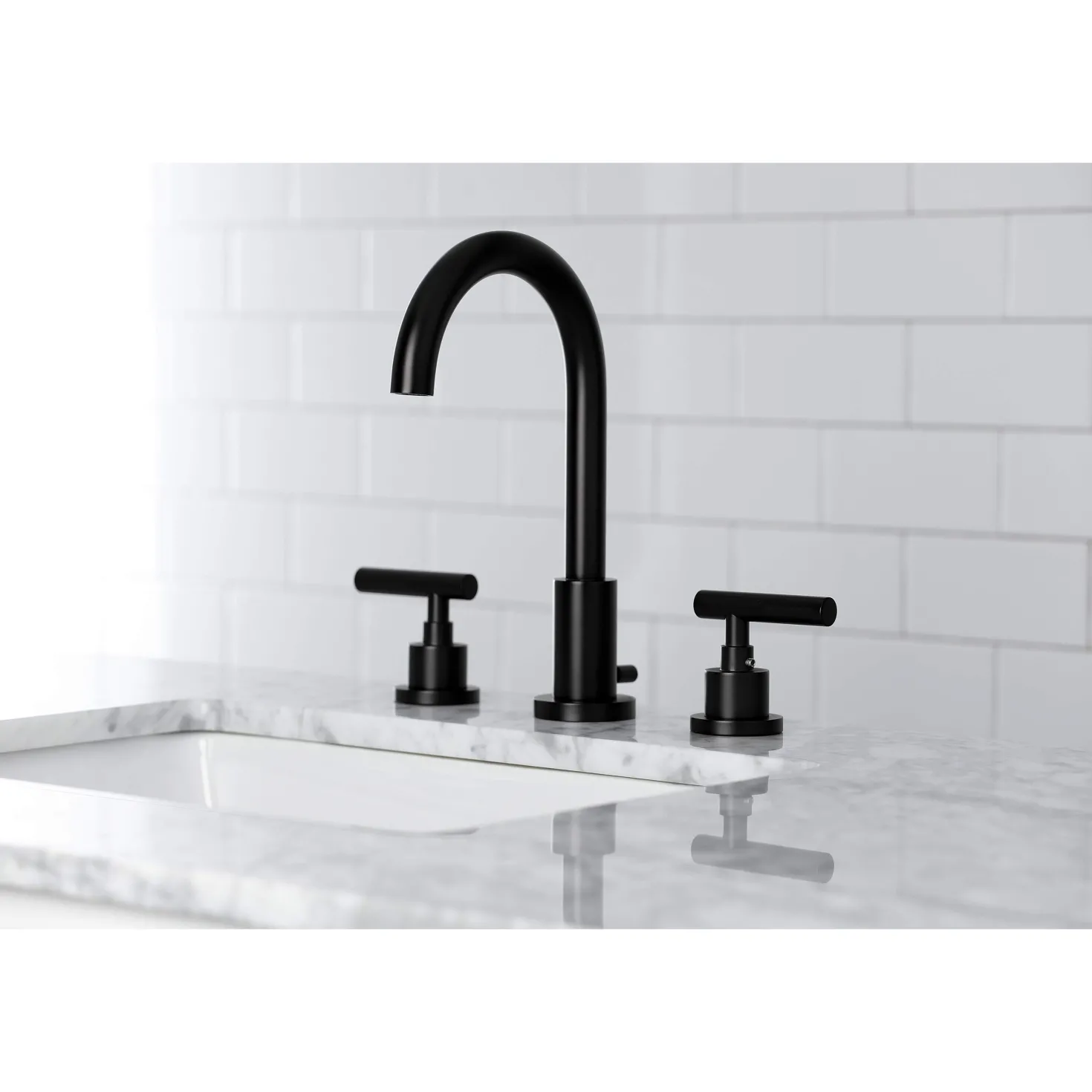 Kingston Brass FSC892XCML-P Manhattan Widespread Bathroom Faucet with Brass Pop-Up