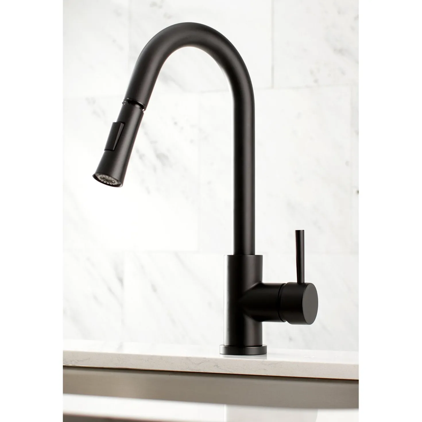 Kingston Brass Gourmetier Concord Single-Handle Kitchen Faucet with Pull-Down Sprayer