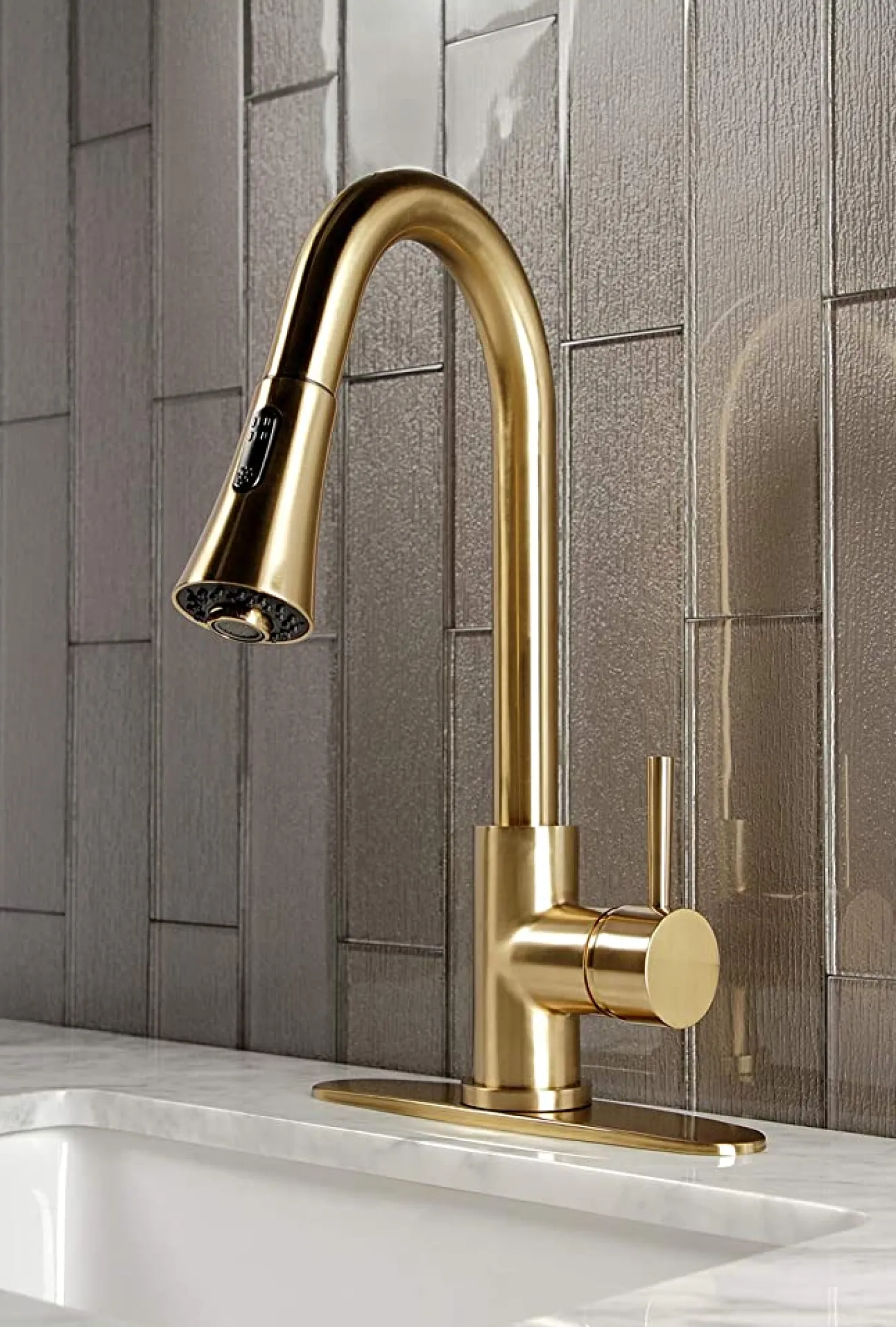 Kingston Brass Gourmetier Concord Deck Mount Single-Handle Pull-Down Kitchen Faucet
