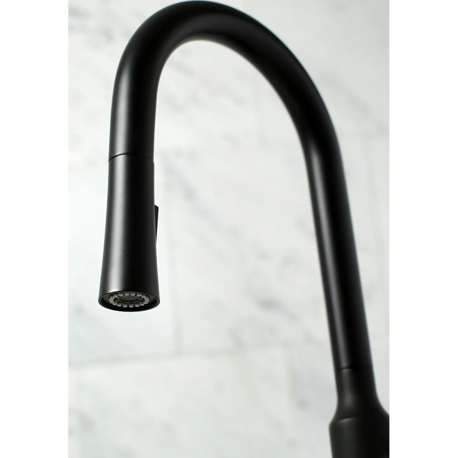 Kingston Brass Gourmetier Kaiser Single-Handle Pull-Down Kitchen Faucet