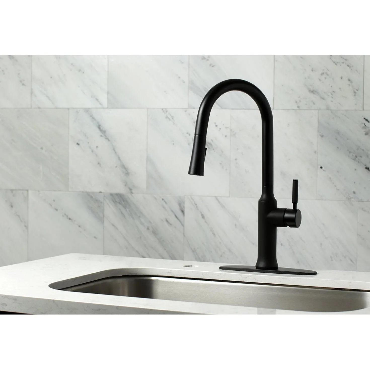 Kingston Brass Gourmetier Kaiser Single-Handle Pull-Down Kitchen Faucet