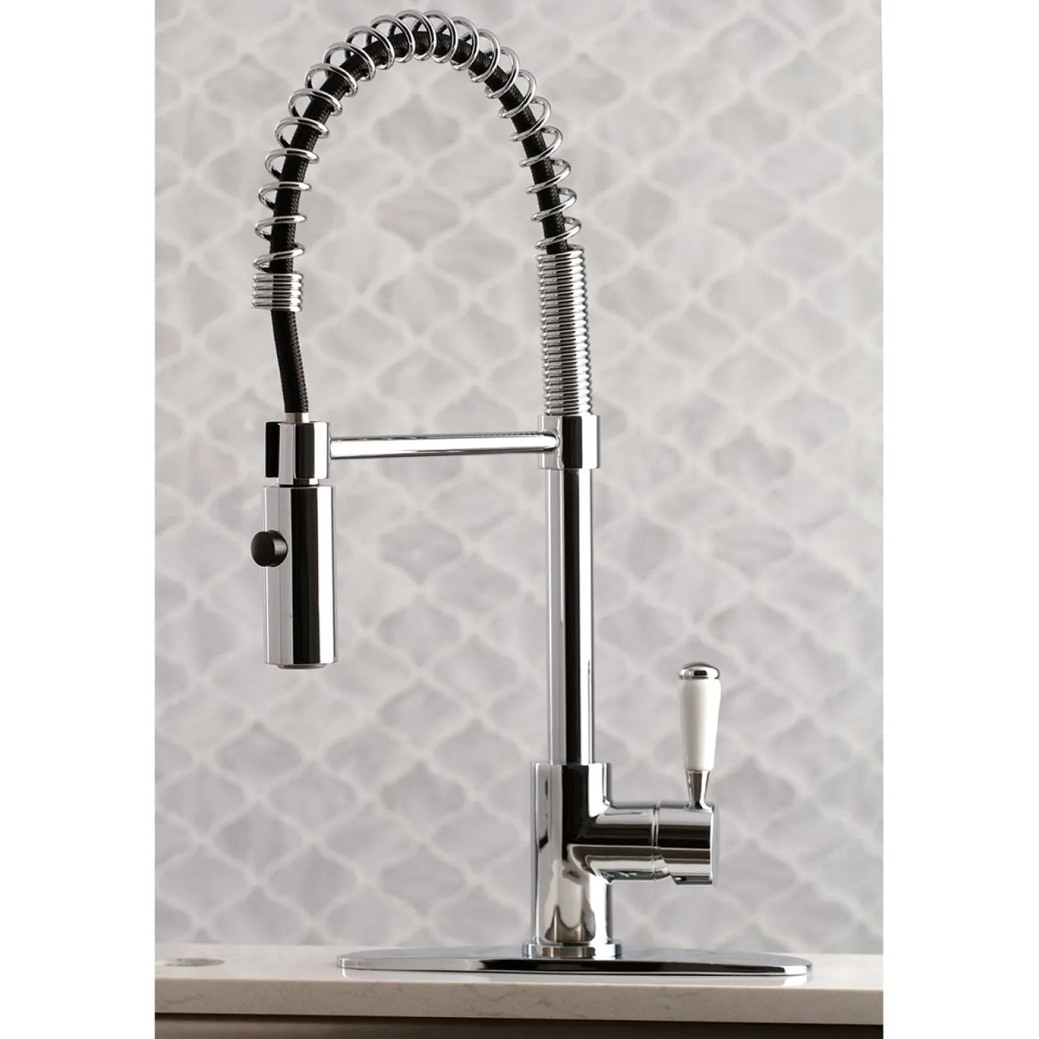 Kingston Brass Gourmetier Paris Single-Handle Pull-Down Kitchen Faucet