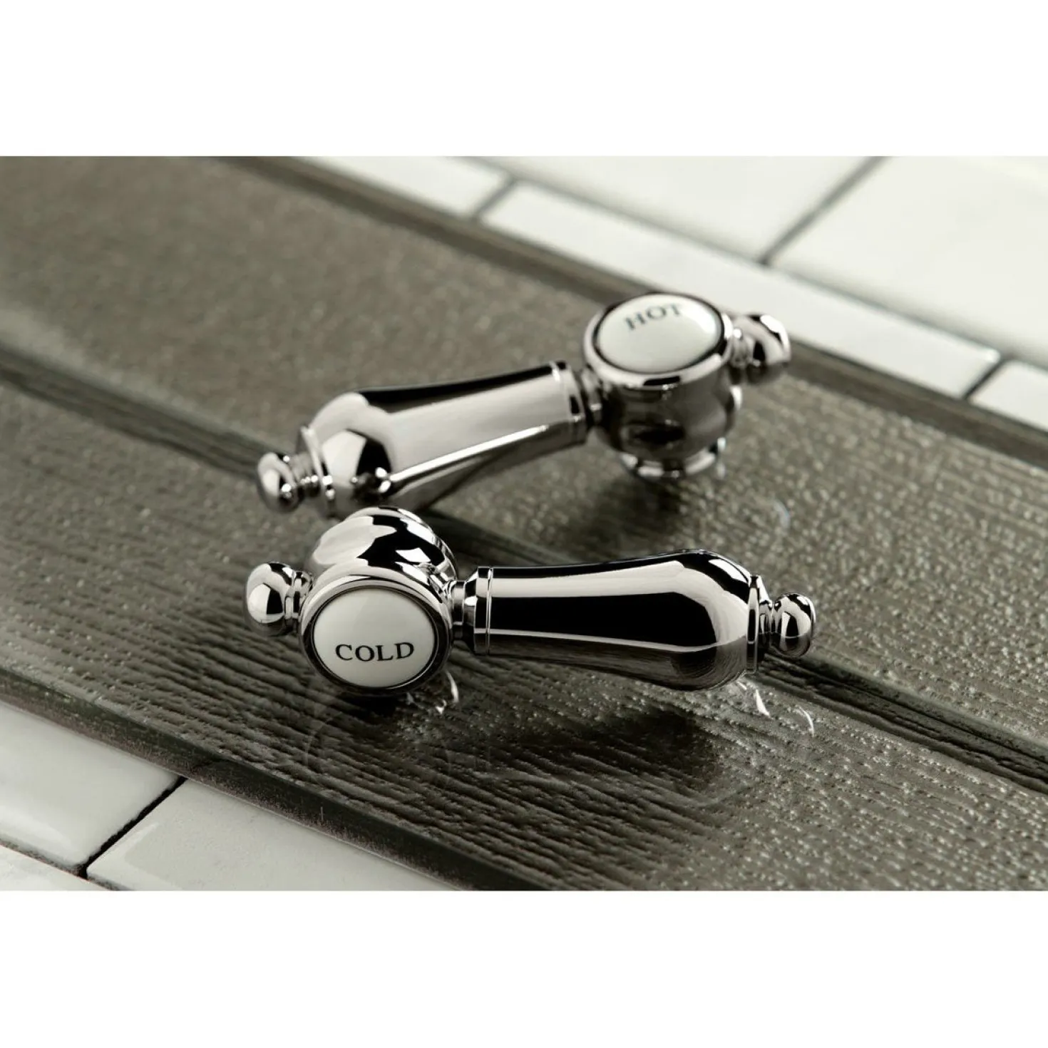Kingston Brass Heirloom 2-Handle Wall Mount Roman Tub Faucet