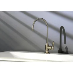 Kingston Brass Heirloom Single-Handle Water Filtration Faucet