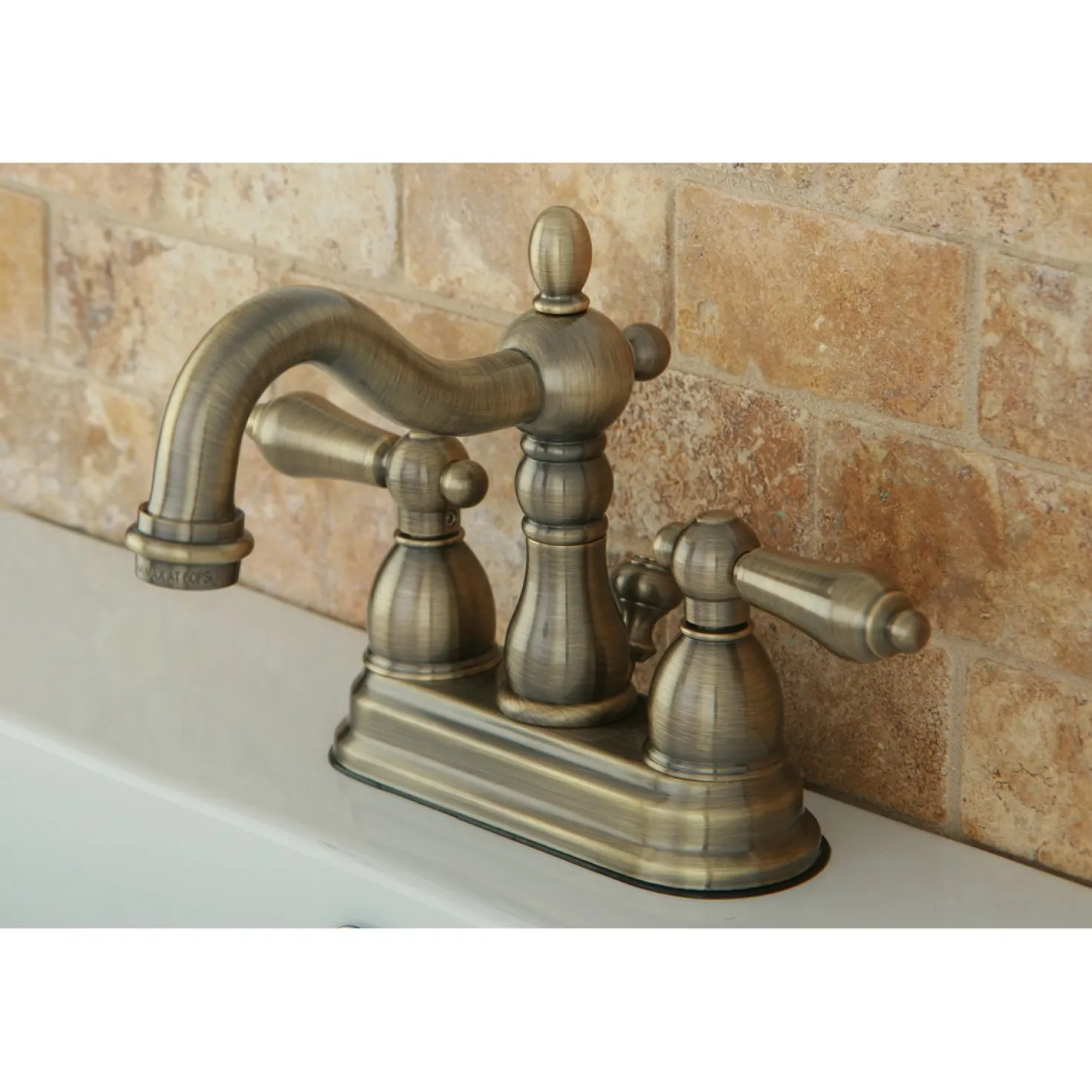 Kingston Brass Heritage 4-Inch Centerset 3-Hole Bathroom Faucet