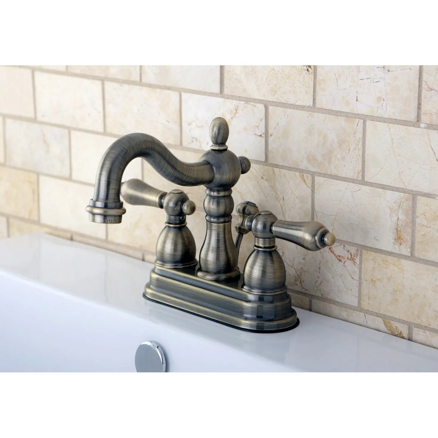 Kingston Brass Heritage 4-Inch Centerset 3-Hole Bathroom Faucet