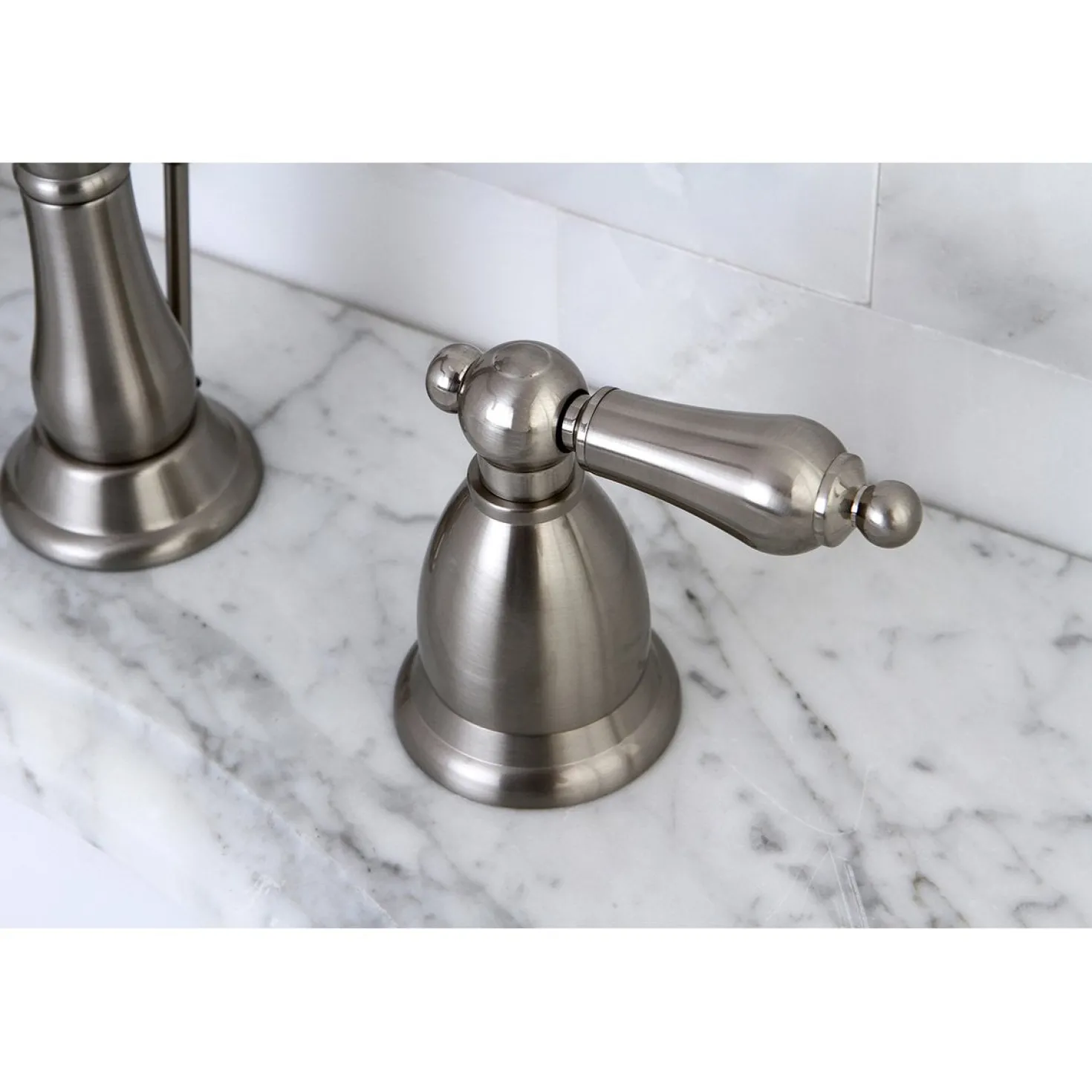 Kingston Brass Heritage 8-Inch Widespread Bathroom Faucet with Brass Pop-Up