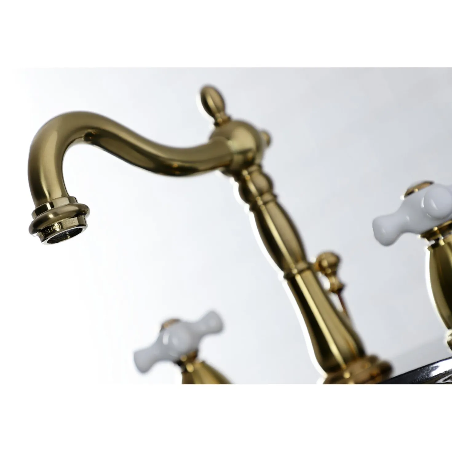 Kingston Brass Heritage 8-Inch Widespread 3-Hole Bathroom Faucet