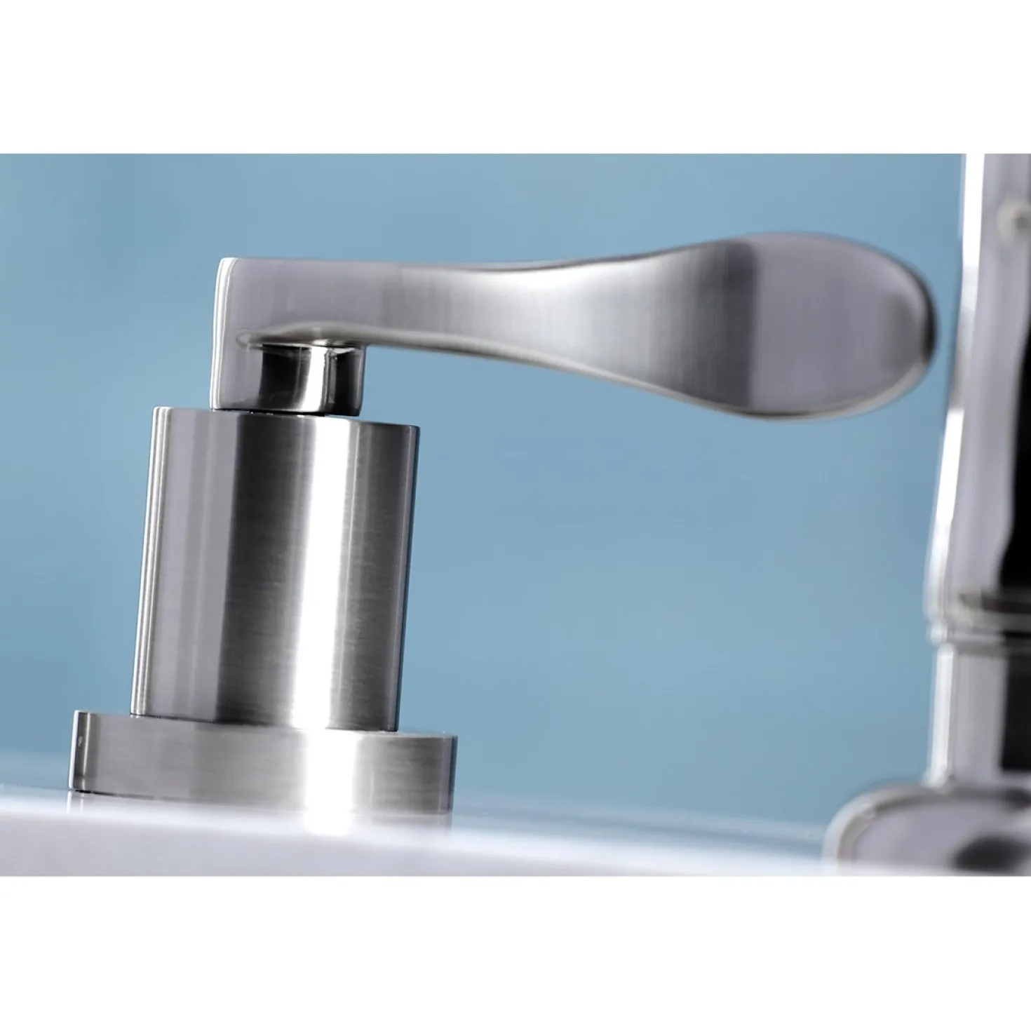Kingston Brass 8-Inch to 16-Inch Widespread Kitchen Faucet