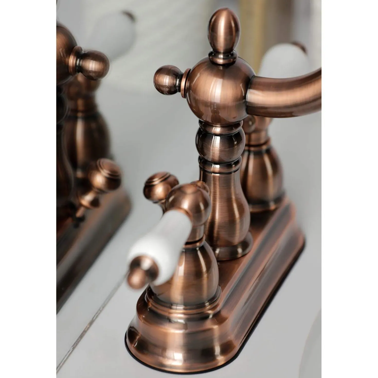 Kingston Brass KB160PLAC Heritage 4 in. Centerset Bathroom Faucet, Antique Copper