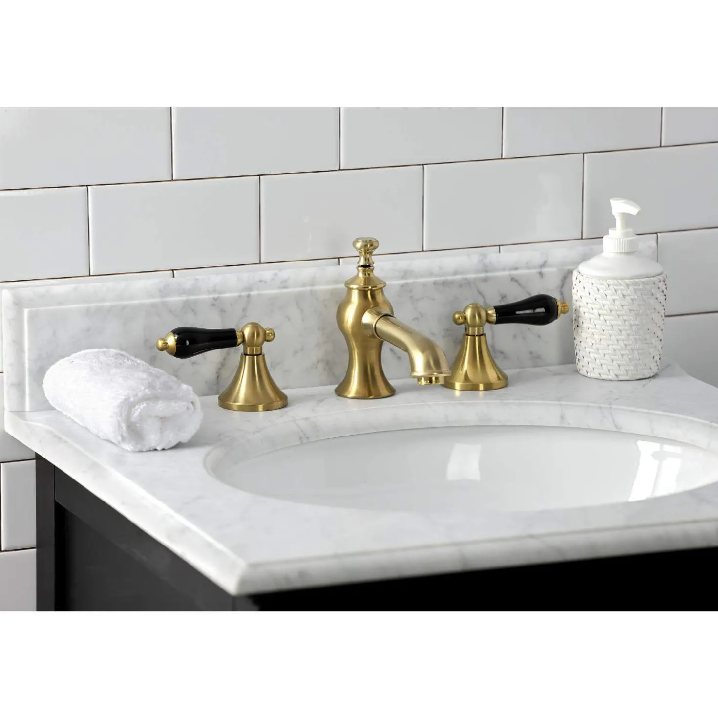 Kingston Brass KC706XPKL-P Duchess Widespread Bathroom Faucet with Brass Pop-Up
