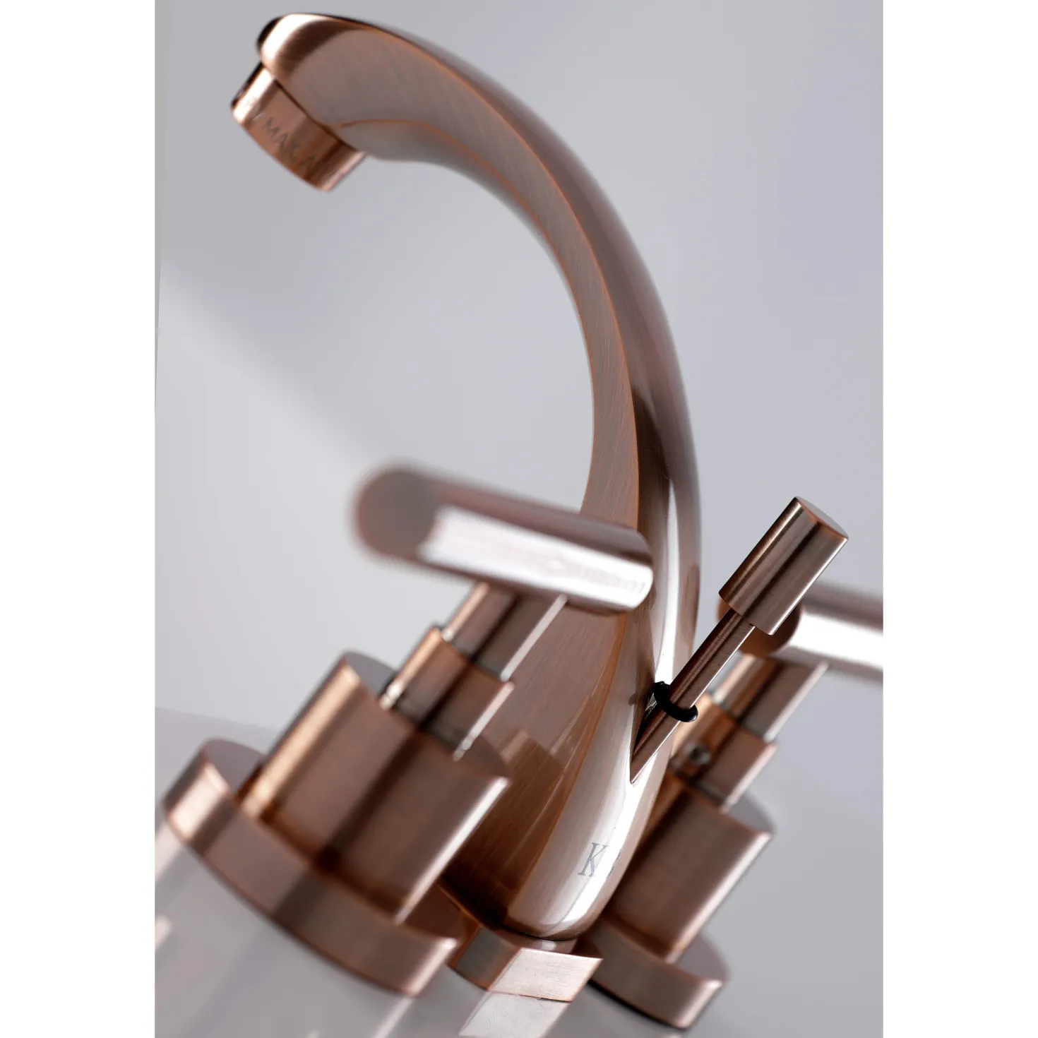 Kingston Brass KS494CMLAC Manhattan 8 in. Widespread Bathroom Faucet, Antique Copper